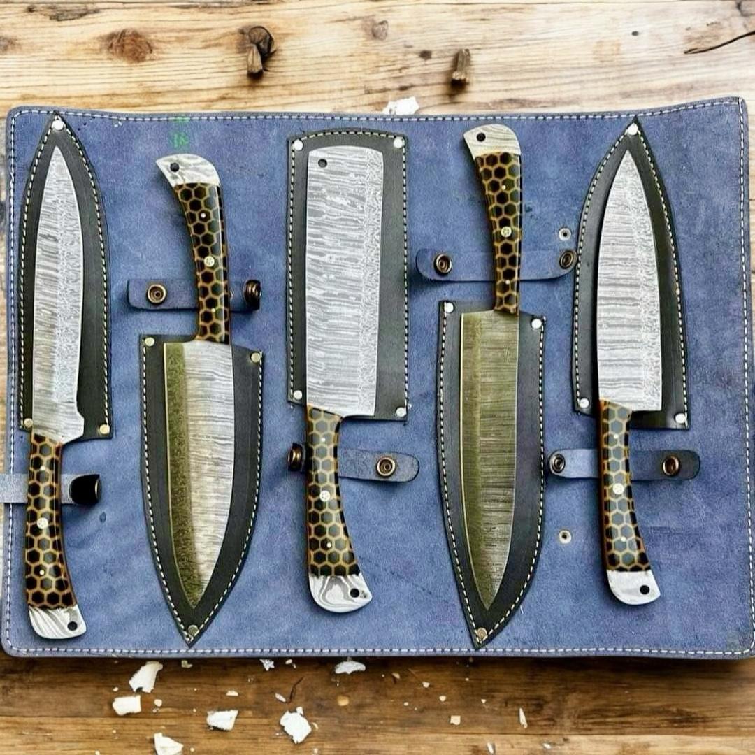 5 Piece Damascus Kitchen Knives set" with Honeycomb Resin Handles