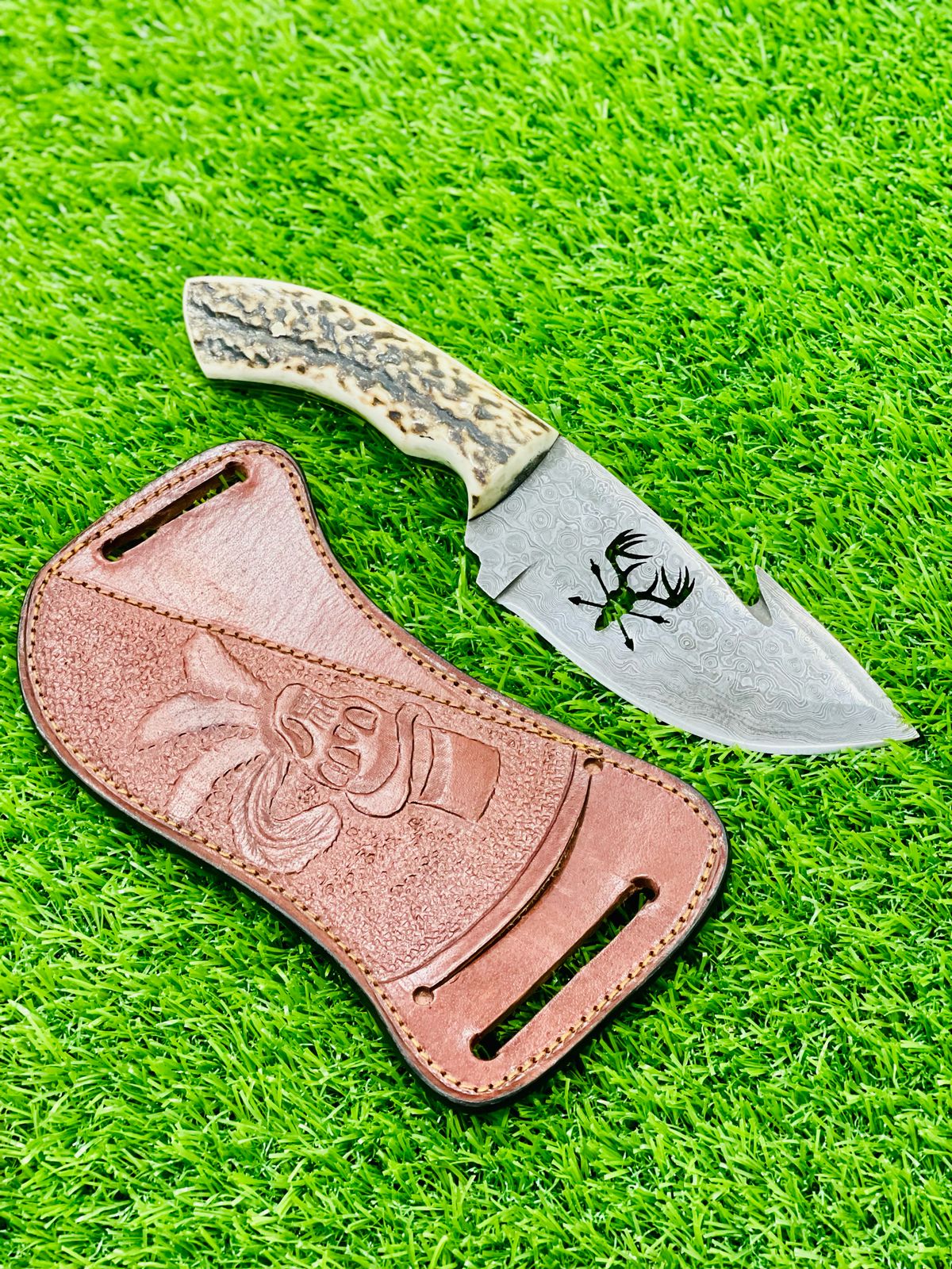 Hunting Gut-Hook Knife – Damascus Steel Blade with Stag Horn Handle + Leather Sheath | Outdoor Skinning Knife | Custom Handmade Hunter's Blade