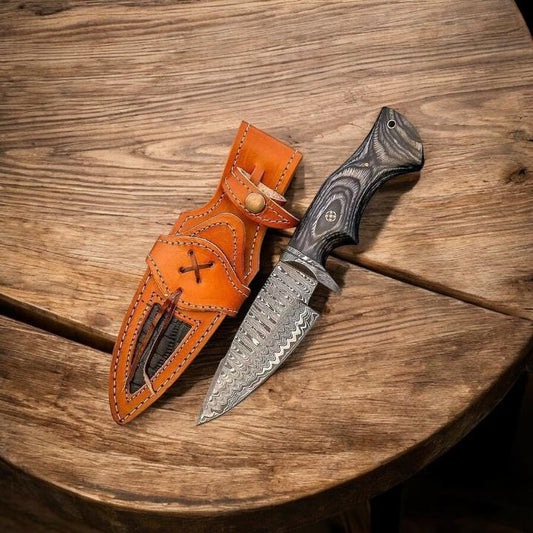 Premium Handmade Damascus Steel Hunting Knife – Pakkawood Handle, Damascus Steel Guard, and Custom Leather Sheath