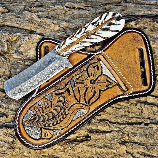 Bull Cutter Knife – Damascus Steel Blade with Pinecone Resin Handle | Handcrafted Cowboy Knife for Ranch, Field, and Collection