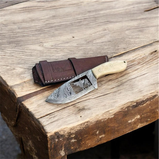 Cowboy Knife – Damascus Steel Blade with Bull Design Wirecut, Bone Handle & Horizontal Leather Sheath